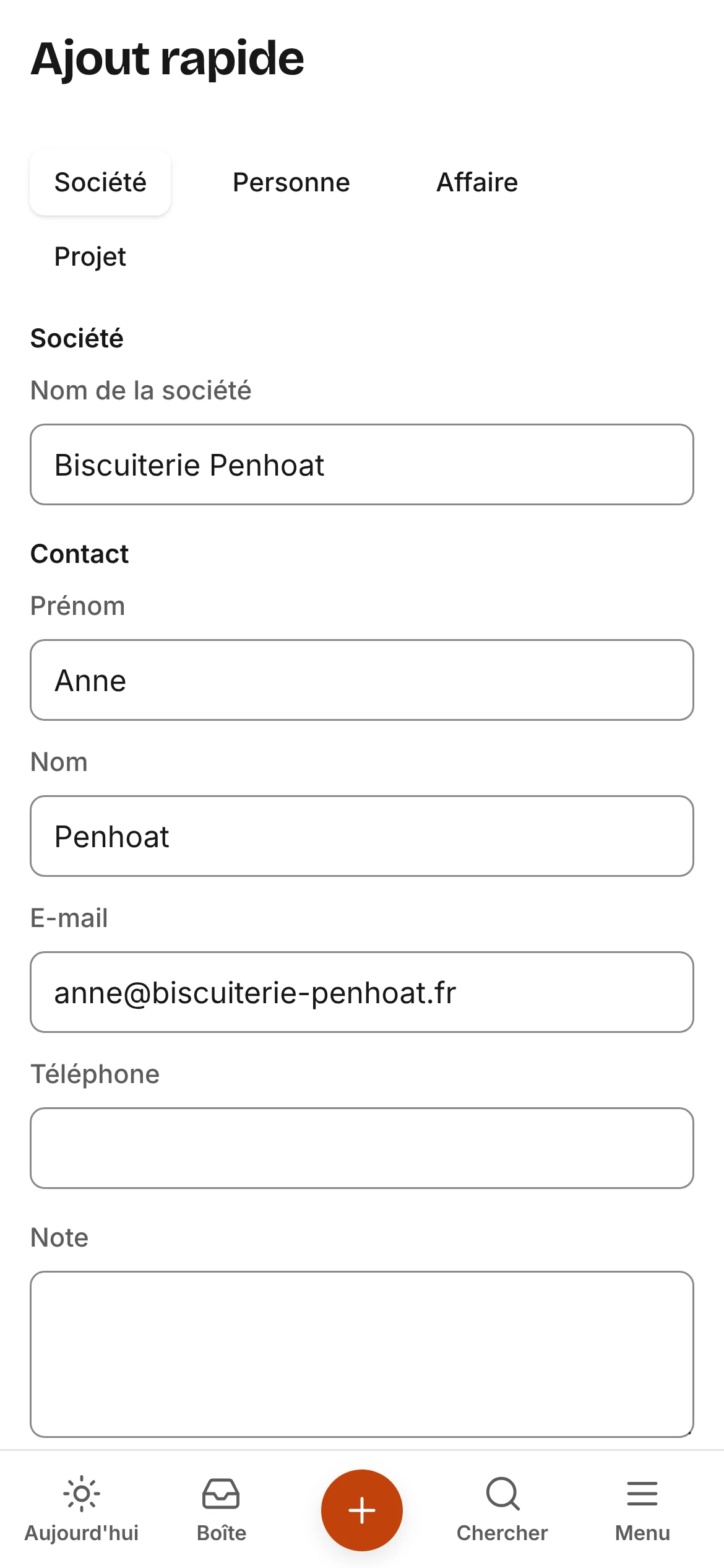 L’ajout rapide au téléphone : les onglets Société, Personne et Affaire, et trois champs à remplir.